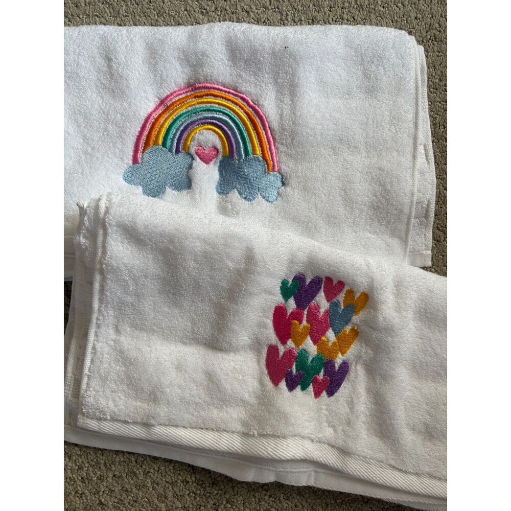 100% Cotton 2 Care Bears Rainbow Clouds Hearts Colorful Soft NWOT Hand Towels